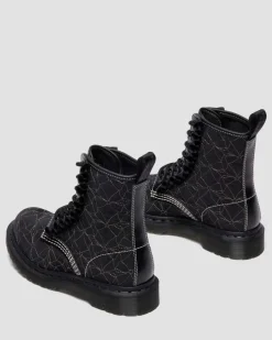 Dr. Martens Last Chance Styles*1460 FRILL in BLACK