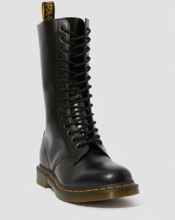 Dr. Martens Accessories|Laces*83 Inch Round Shoe Laces (12-14 Eye) in Black