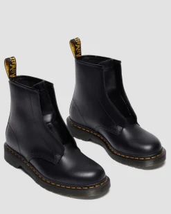 Dr. Martens Last Chance Styles|Last Chance Styles*1460 LACELESS in BLACK