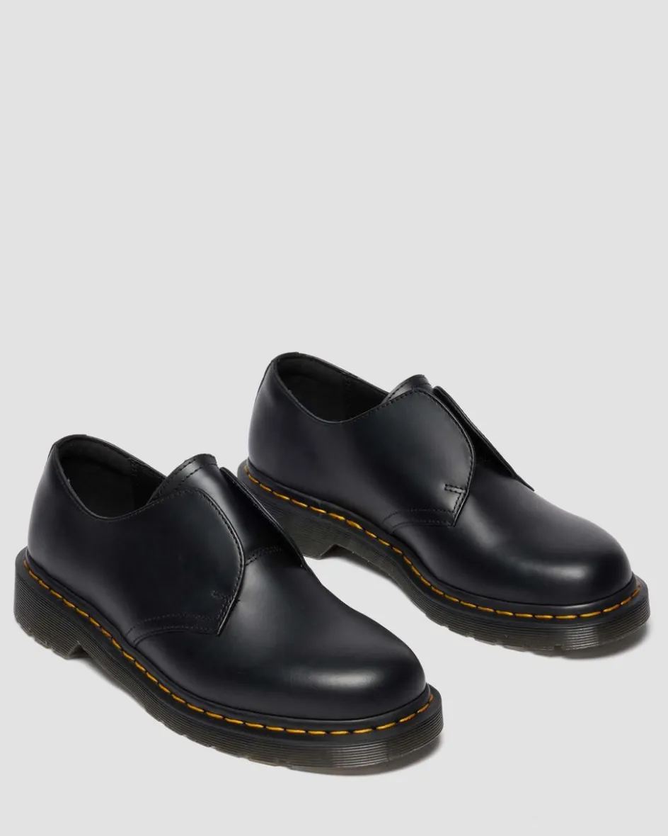Dr. Martens Last Chance Styles|Last Chance Styles*1461 Laceless Smooth Leather Shoes in Black Black — Smooth Leather