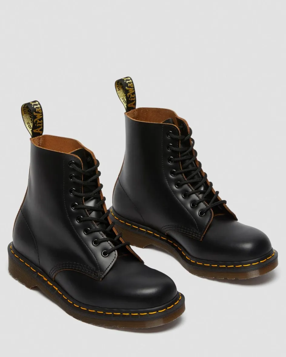 Dr. Martens Originals|Boots*1460 Vintage Made in England Lace Up Boots in Black Black — Quilon