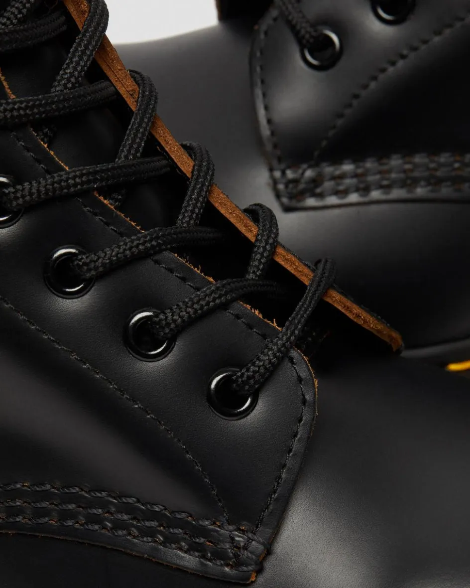 Dr. Martens Originals|Boots*1460 Vintage Made in England Lace Up Boots in Black Black — Quilon