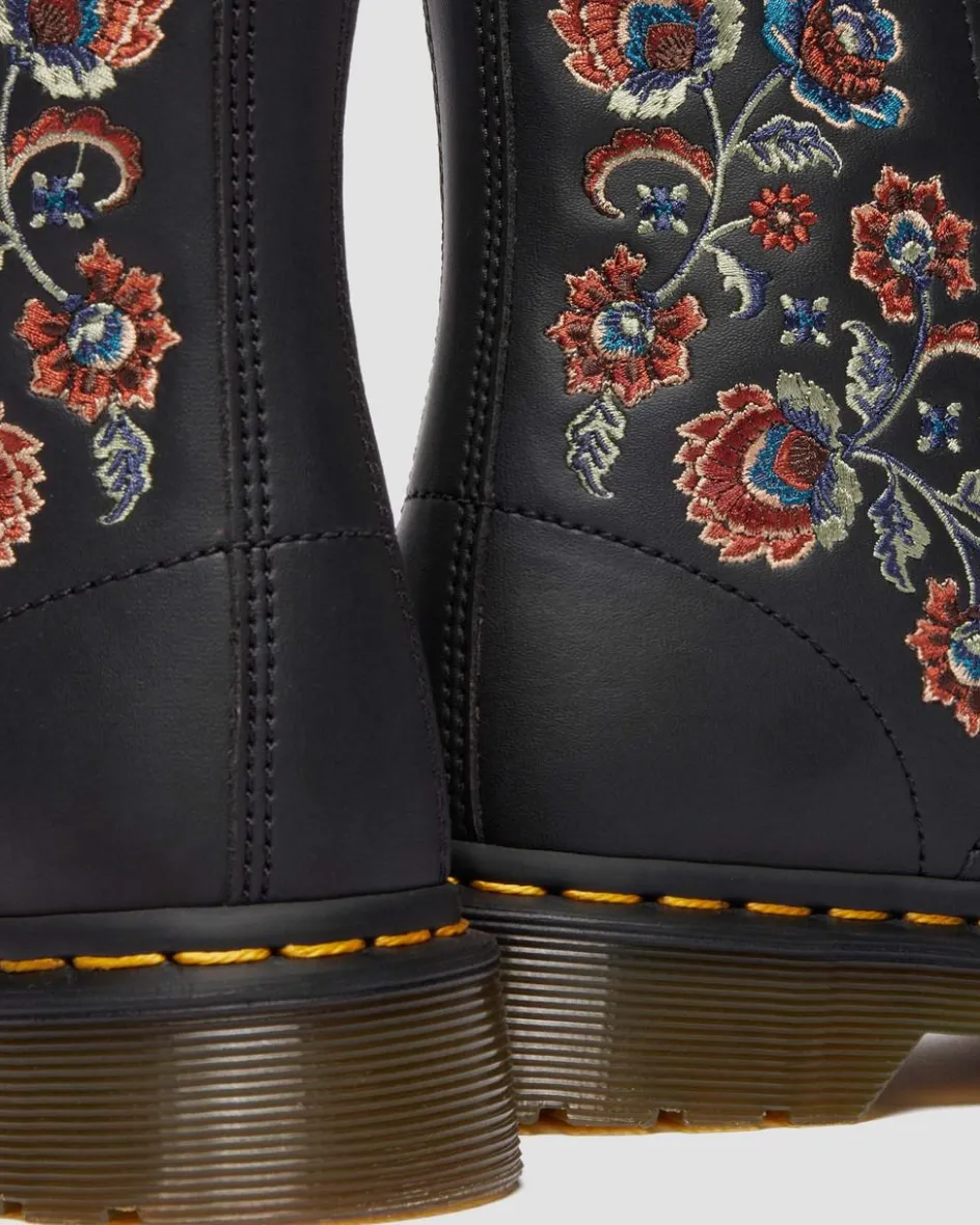 Dr. Martens Last Chance Styles*1460 VONDA TF in Black Black — Genix Nappa