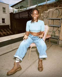 Dr. Martens Originals|Boots*2976 Yellow Stitch Crazy Horse Leather Chelsea Boots in Dark Brown Dark Brown — Crazy Horse
