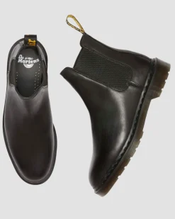 Dr. Martens Last Chance Styles*Graeme Analine leather Chelsea boots in Black Black — Analine
