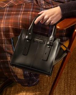 Dr. Martens New And Featured|Accessories*Small Leather Tote Bag in Black Black — Kiev