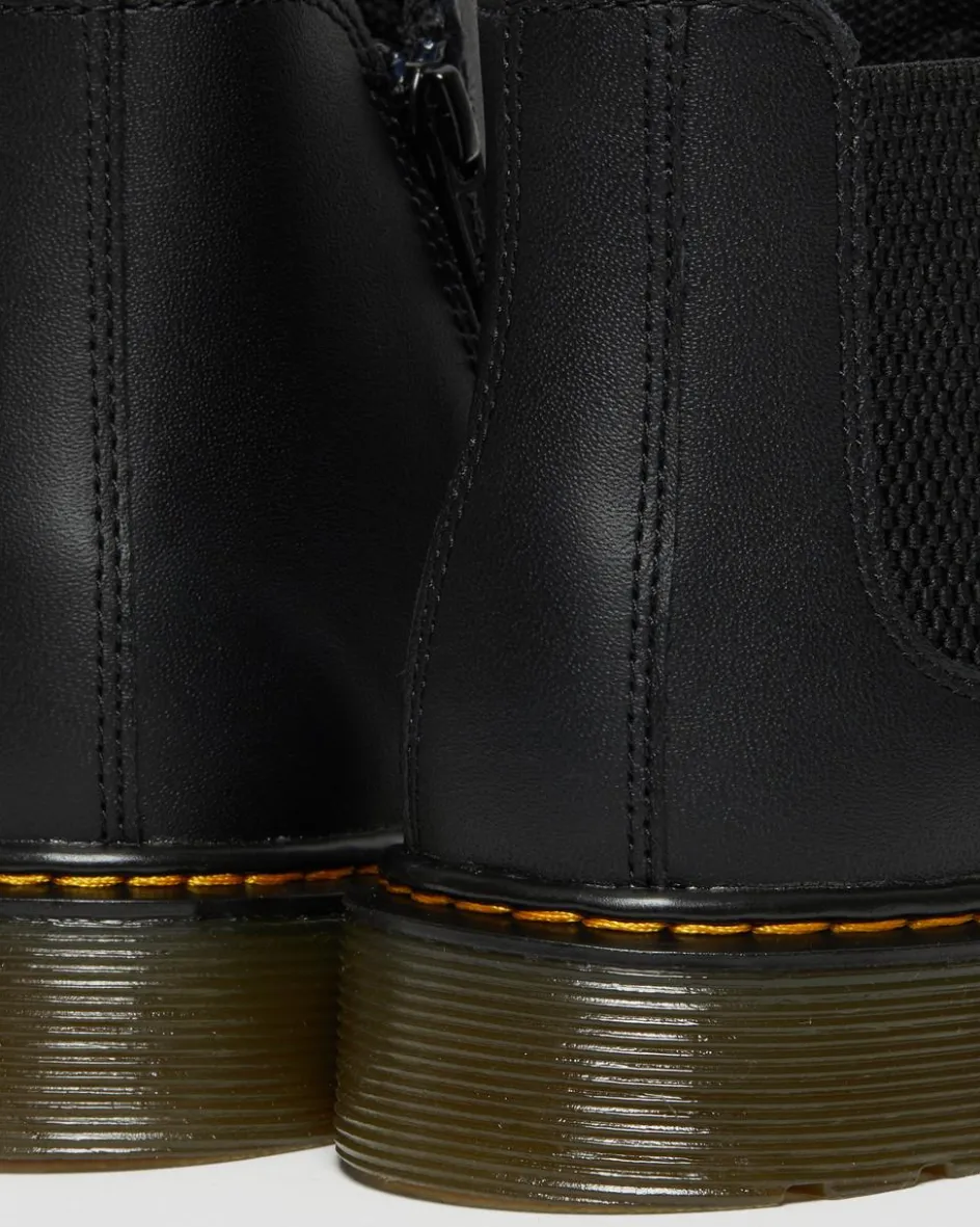 Dr. Martens Youth & 8-14 Years*Youth 2976 Softy T Leather Chelsea Boots in Black Black — Softy T