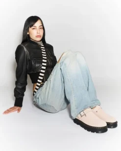 Dr. Martens Last Chance Styles*Zebzag Suede Casual Slingback Platform Mules in Powder Pink Powder Pink — E.H.Suede
